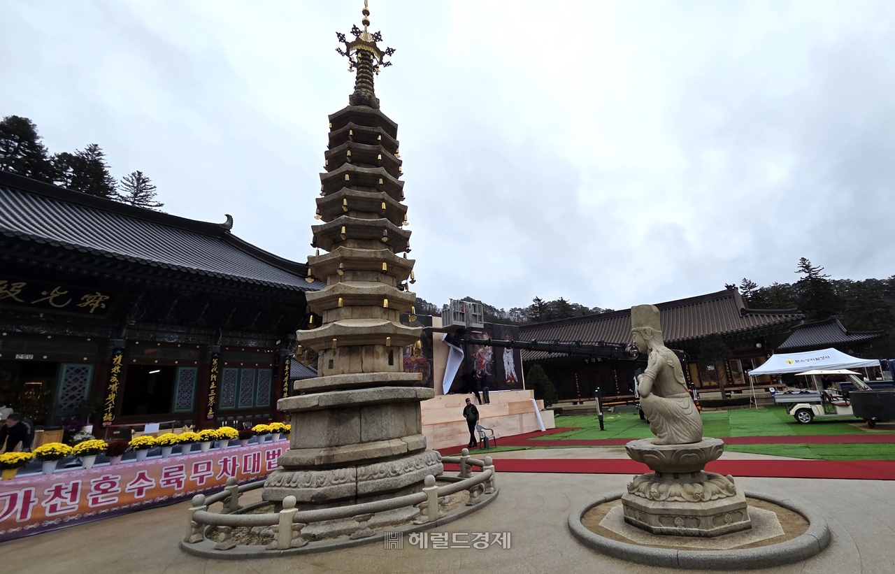 월정사 팔각구층석탑