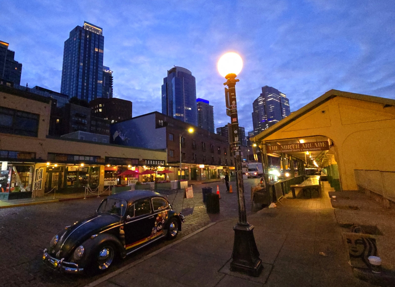 잠 못 든 시애틀 새벽, 스타벅스 세계 1호점, 설레는 오픈런..“워싱턴주 가을은 커피의 계절”[함영훈의 멋·맛·쉼] - 헤럴드경제