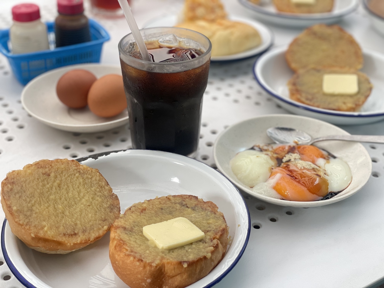 Kaya Toast Set at the Chin Mee Chin Confectionery in Katong, Singapore (Hong Yoo/The Korea Herald)