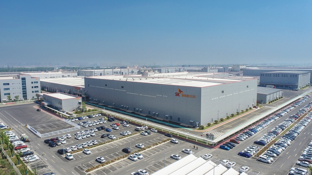 A joint venture plant established by SK On and China’s EVE Power Hongkong Co. in Yancheng in 2019 to expand their presence in China’s electric vehicle battery market (SK On)