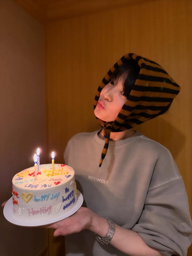 [송혜교 SNS]