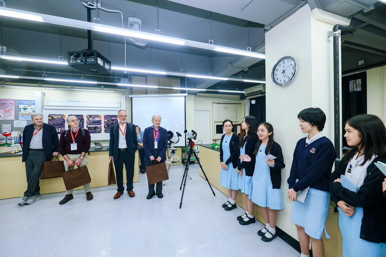 Shaw Prize winners speak with Hong Kong students at Maryknoll Convent School on Nov. 6 in Hong Kong. (Hong Kong Laureate Forum)