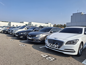 중고차 매매단지서 ‘K-중고차 수출 허브’로…현대글로비스가 만든 오토벨, 年 10만 차량 거쳐가는 비결은 [그 회사 어때?]