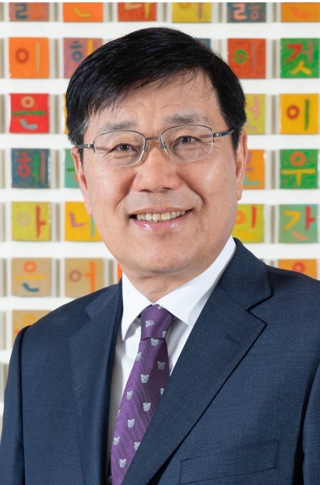 Lee Byong-hyun, chair of the 48th World Heritage Committee session (Korea Heritage Service)