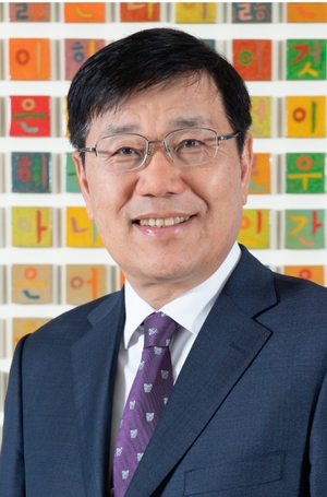 S. Korea's Lee Byong-hyun elected as chair of 48th World Heritage Committee