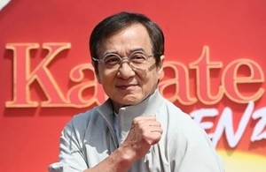 트럼프 압박에 결국…71세 성룡, 액션영화 ‘러시아워4’로 돌아온다