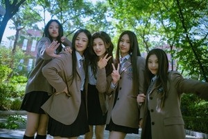 NewJeans logs record triple platinum in Japan