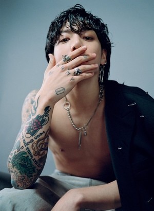 BTS’ Jungkook logs record 10b on Spotify as soloist