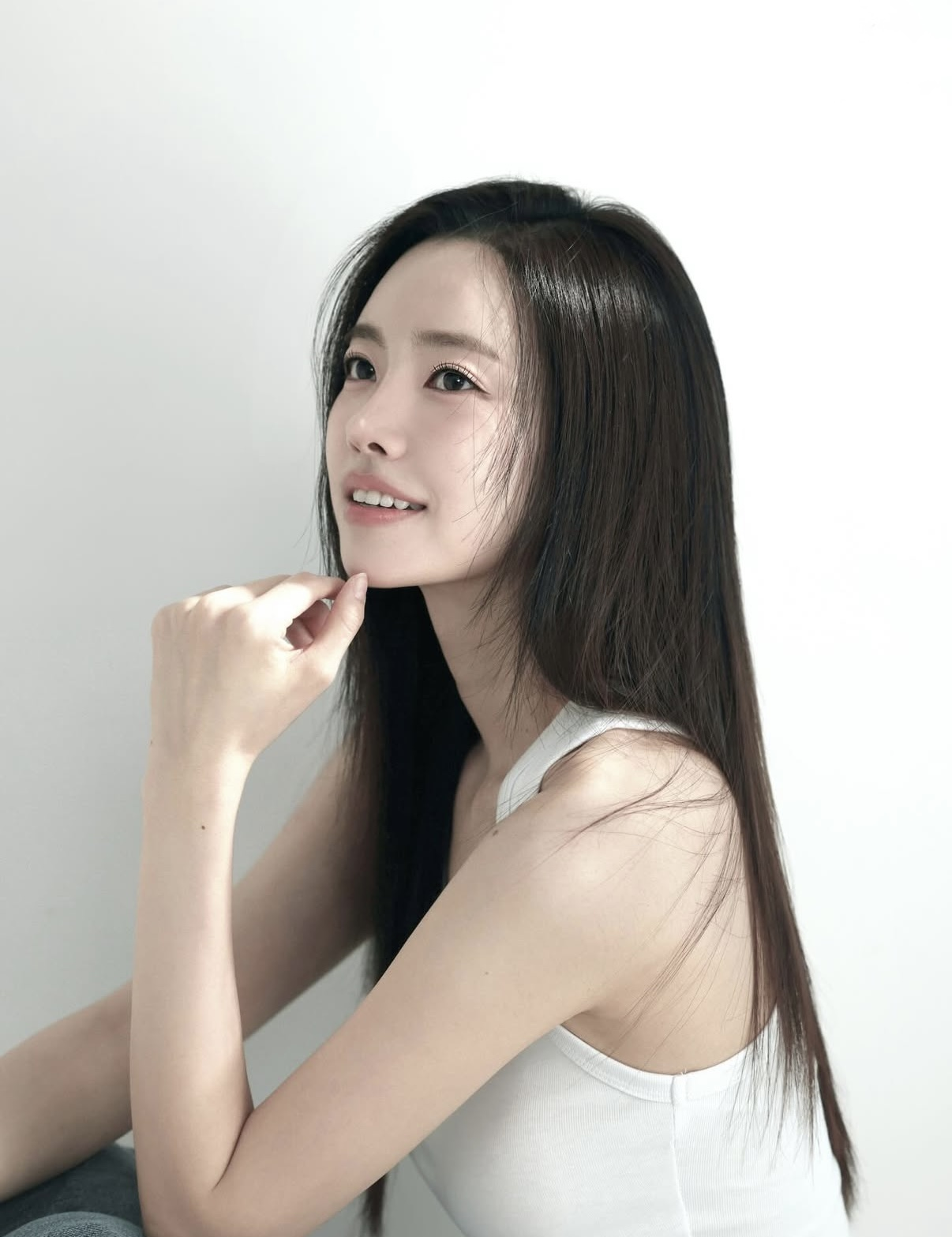 [진세연 SNS]