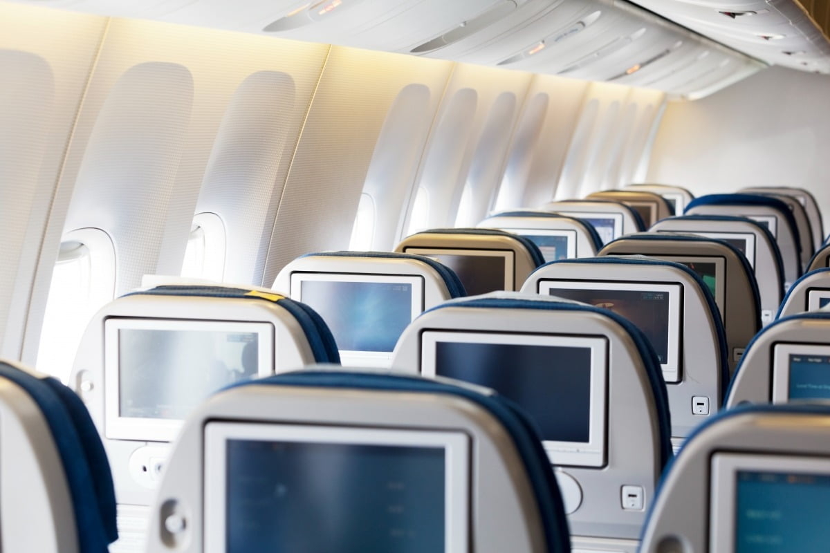 Airplane seats (Getty Images Bank)