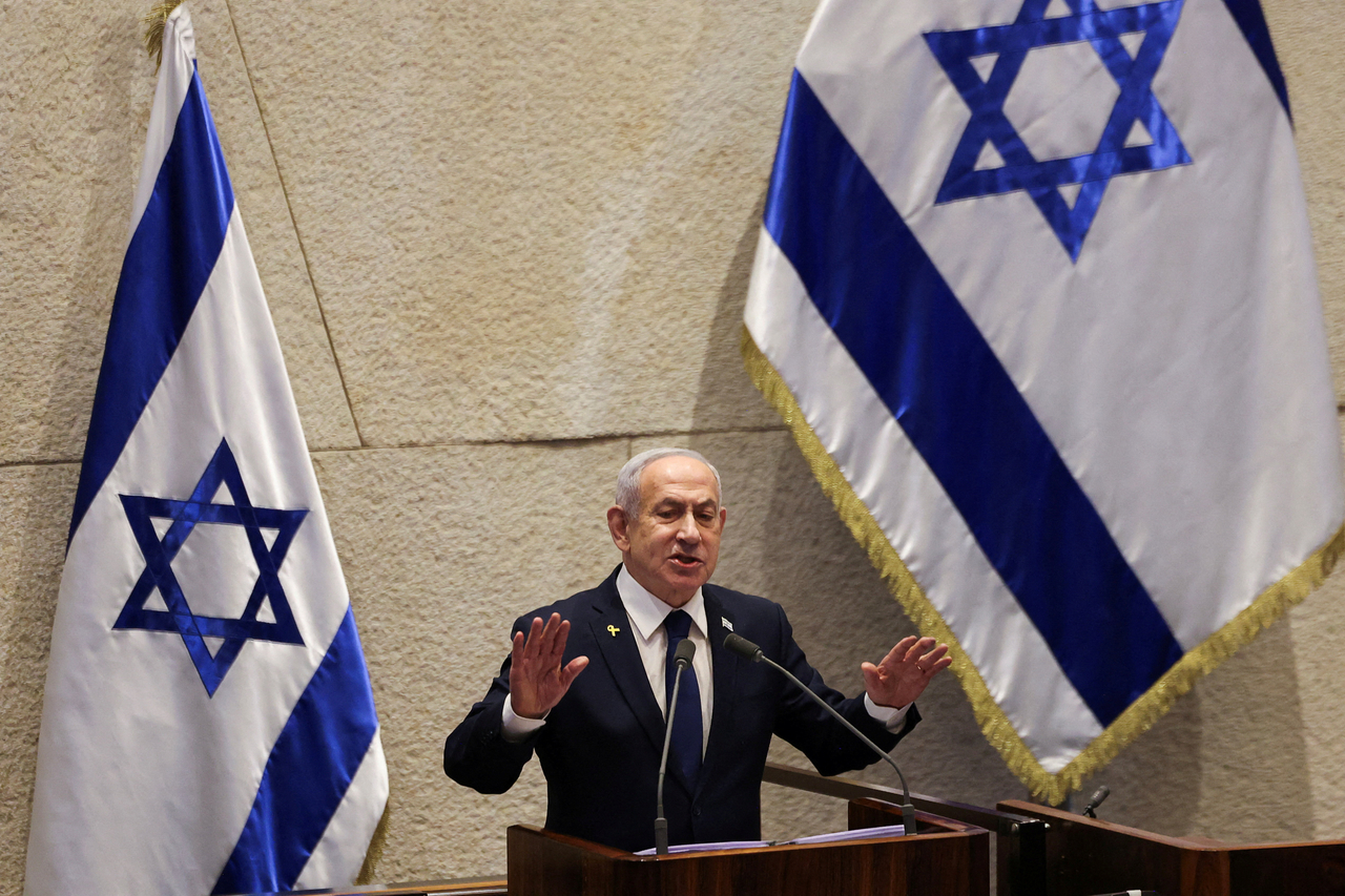 Israeli Prime Minister Benjamin Netanyahu speaks at the plenum of the Knesset, Israel's parliament, in Jerusalem, on November 10, 2025. (Yonhap-Reuters)