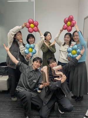 '세계의 주인', 김혜수·이준혁·박정민 지지받더니..15만 돌파(공식) - 뉴스 썸네일 이미지