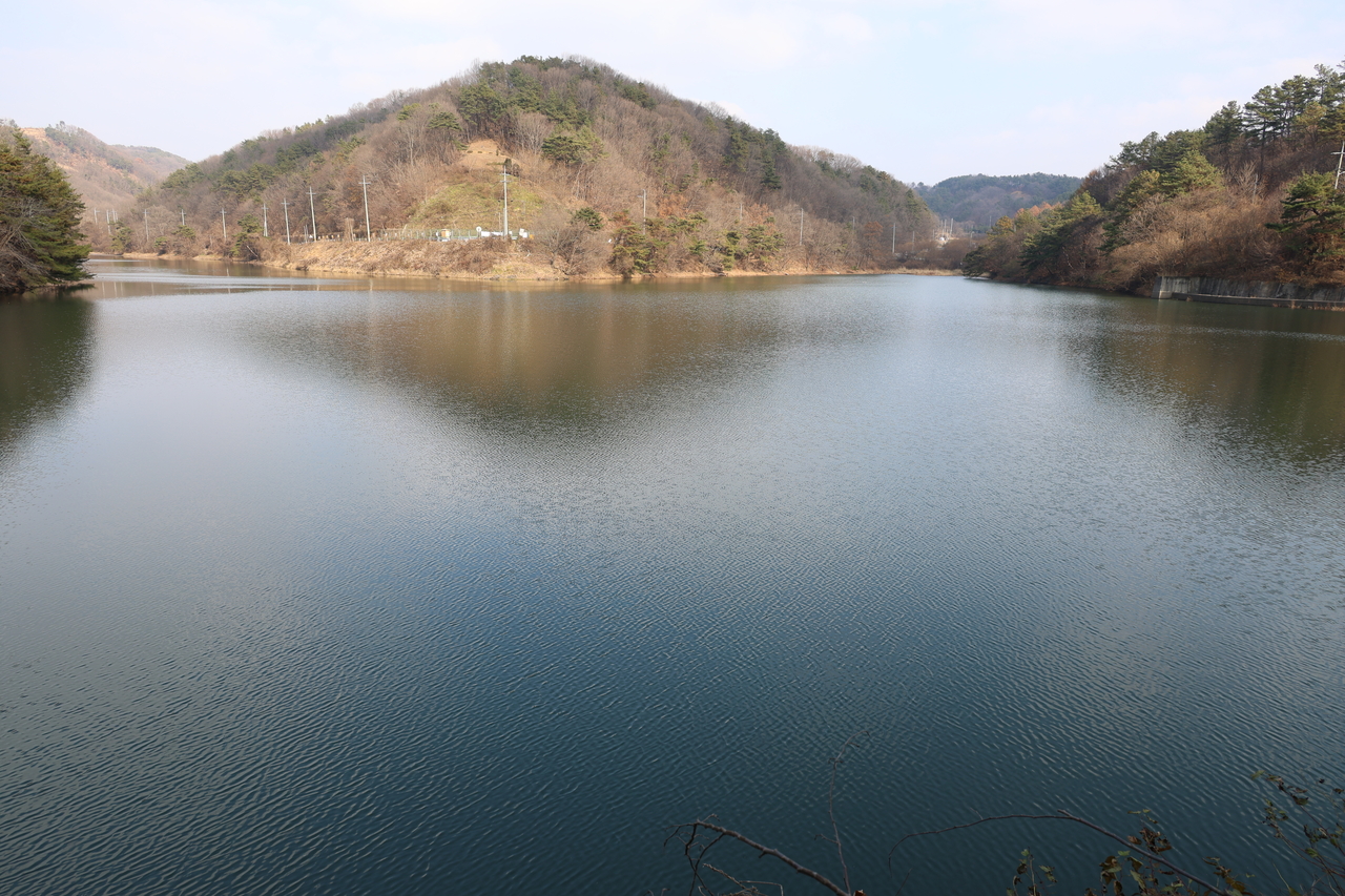 A photo of the Okseong Reservoir in Jincheon-gun, North Chungcheong Province. (Yonhap)