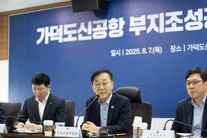 Populist choice 표심을 노린 선택
