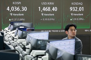 Seoul shares up over 1% on positive Q3 GDP report; won rises slightly