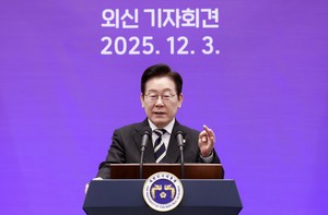 Seoul-Moscow relations ‘difficult,’ but South has limited options: Lee