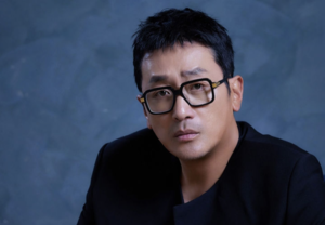 Ha Jung-woo's risky bet on sex and broken hearts
