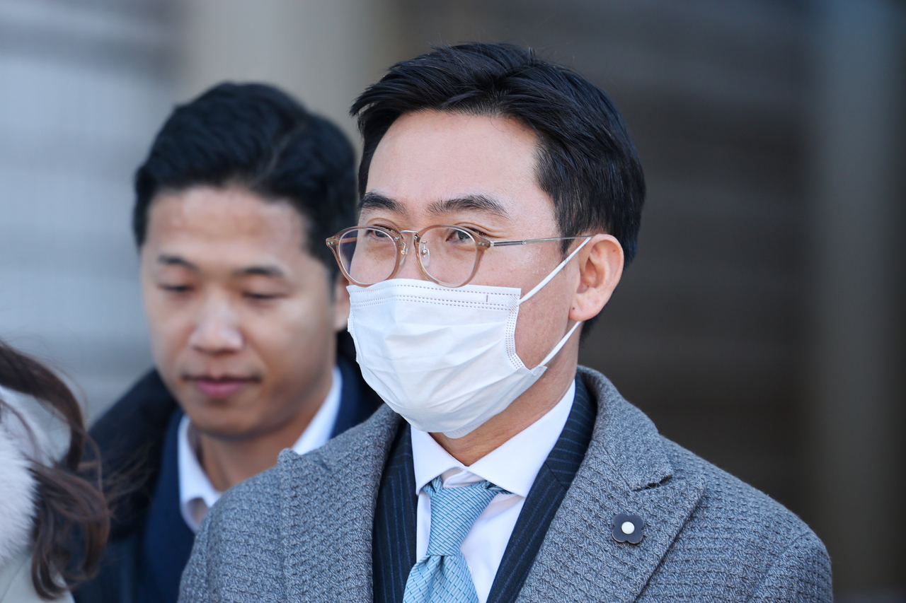 IMS Mobility CEO Jo Young-tak attends a warrant hearing held at the  Seoul Central District Court, Friday. (Yonhap)