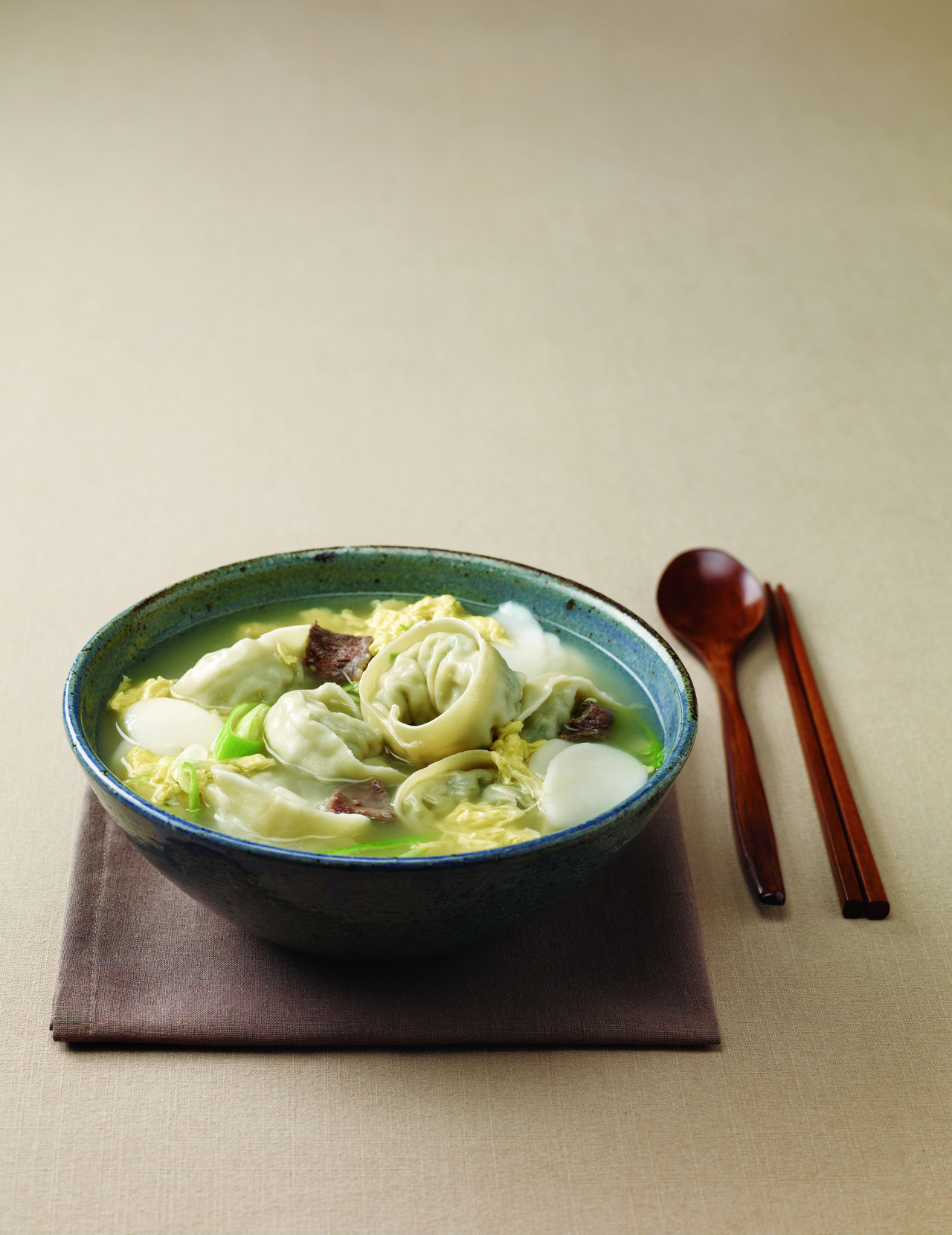 Tteongmandutguk (Korean Food Promotion Institute)