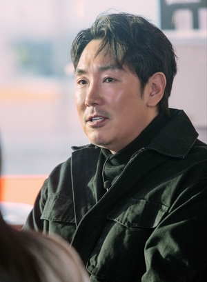 Cho Jin-woong’s retirement over juvenile crimes reignites 'cancel culture’ debate