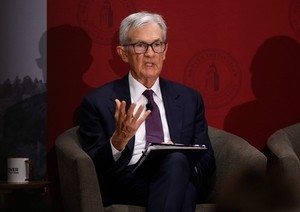 Divided US Fed set for contentious interest rate meeting