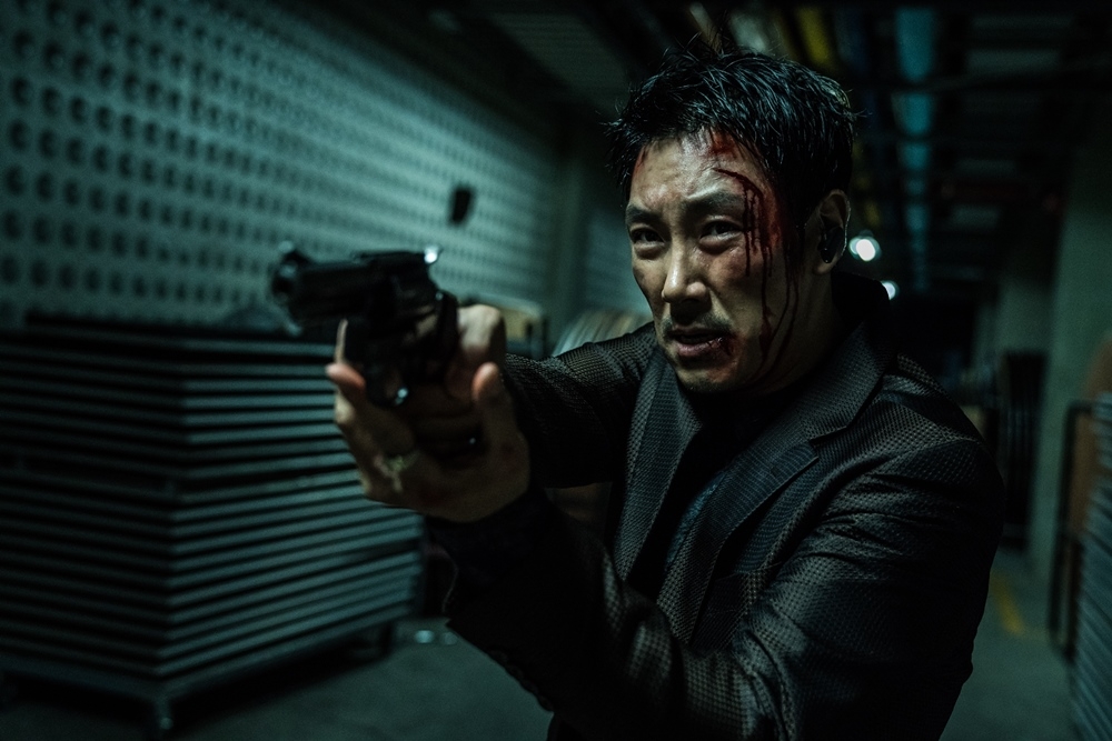 Cho Jin-woong stars in "Believer" (Saram Entertainment)