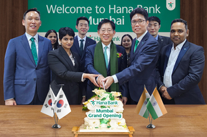 Hana Bank opens new branches in India