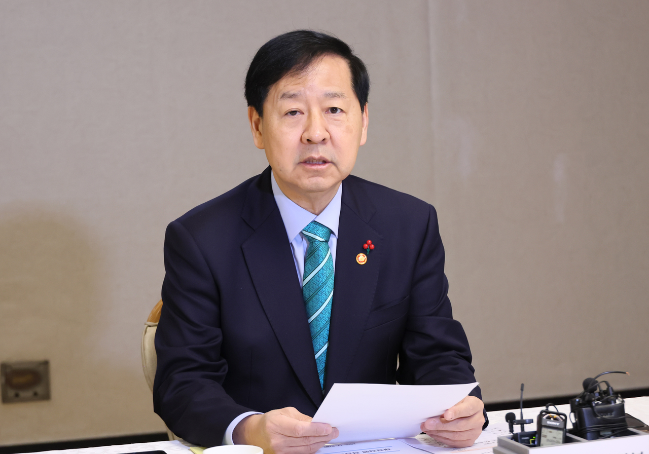 Finance Minister Koo Yun-cheol speaks at a fiscal execution review meeting held at the government complex in Seoul on Sunday. (Yonhap)