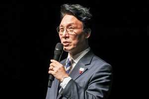PM, BOK chief agree to communicate closely on economy