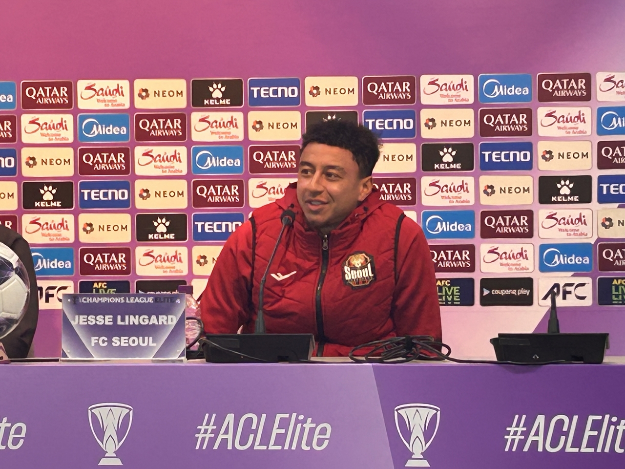 Jesse Lingard of FC Seoul speaks at a press conference. (Yonhap)