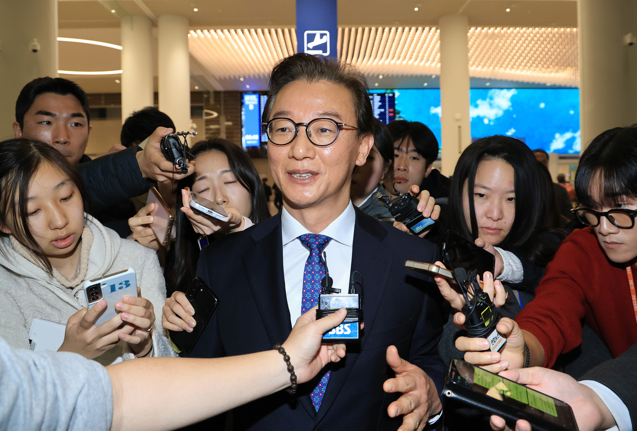Former Oceans Minister Chun Jae-soo (Yonhap)