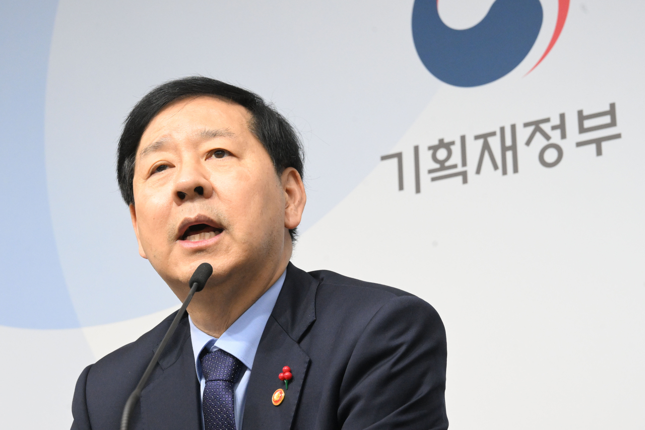 구윤철 “한국형 국부펀드 설립 추진...1.8%+α 성장” - 헤럴드경제