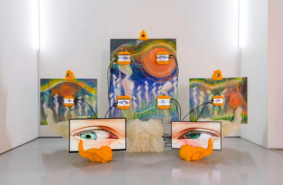 "Deus Ex Machina" by Kim Ryu (Hwaseong Culture & Tourism Foundation)