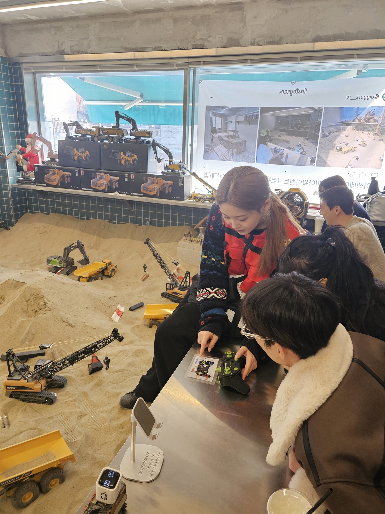 This new hobby is bringing back long-buried construction fantasies in ...