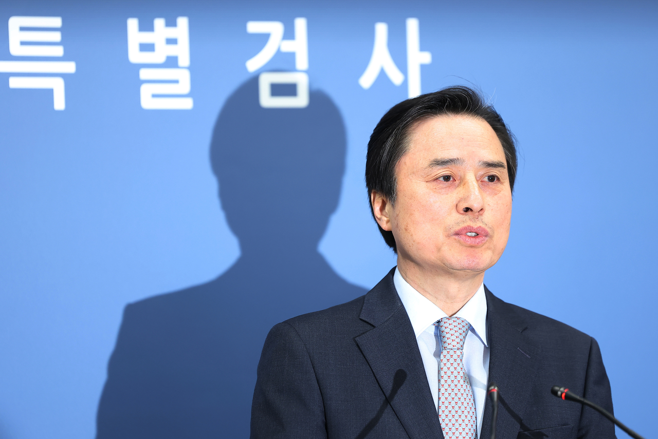 Special counsel Cho Eun-suk speaks at the Seoul High Prosecutors Office during a media briefing Monday on his team's findings in the six-month investigation into insurrection and treason allegations related to Yoon Suk Yeol's 2024 martial law declaration. (Yonhap)
