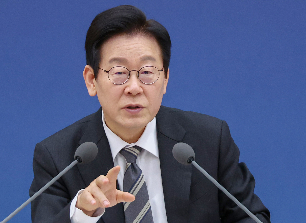 President Lee Jae Myung speaks during a policy briefing by the education ministry in the administrative city of Sejong on Monday. (Yonhap)