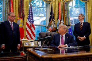 US Fed chair front-runner Hassett pledges independence from Trump