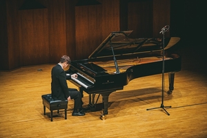 한국의 비트겐슈타인이 된 도루왕 아들…“치유 희망 주고싶어” [헤경...