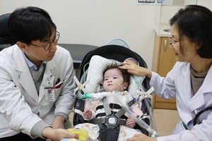 [김태열의 생생건강S펜] 심장이 몸 밖에 나온 채 태어난 서린이, 서울아산병원서 기적을 만나다