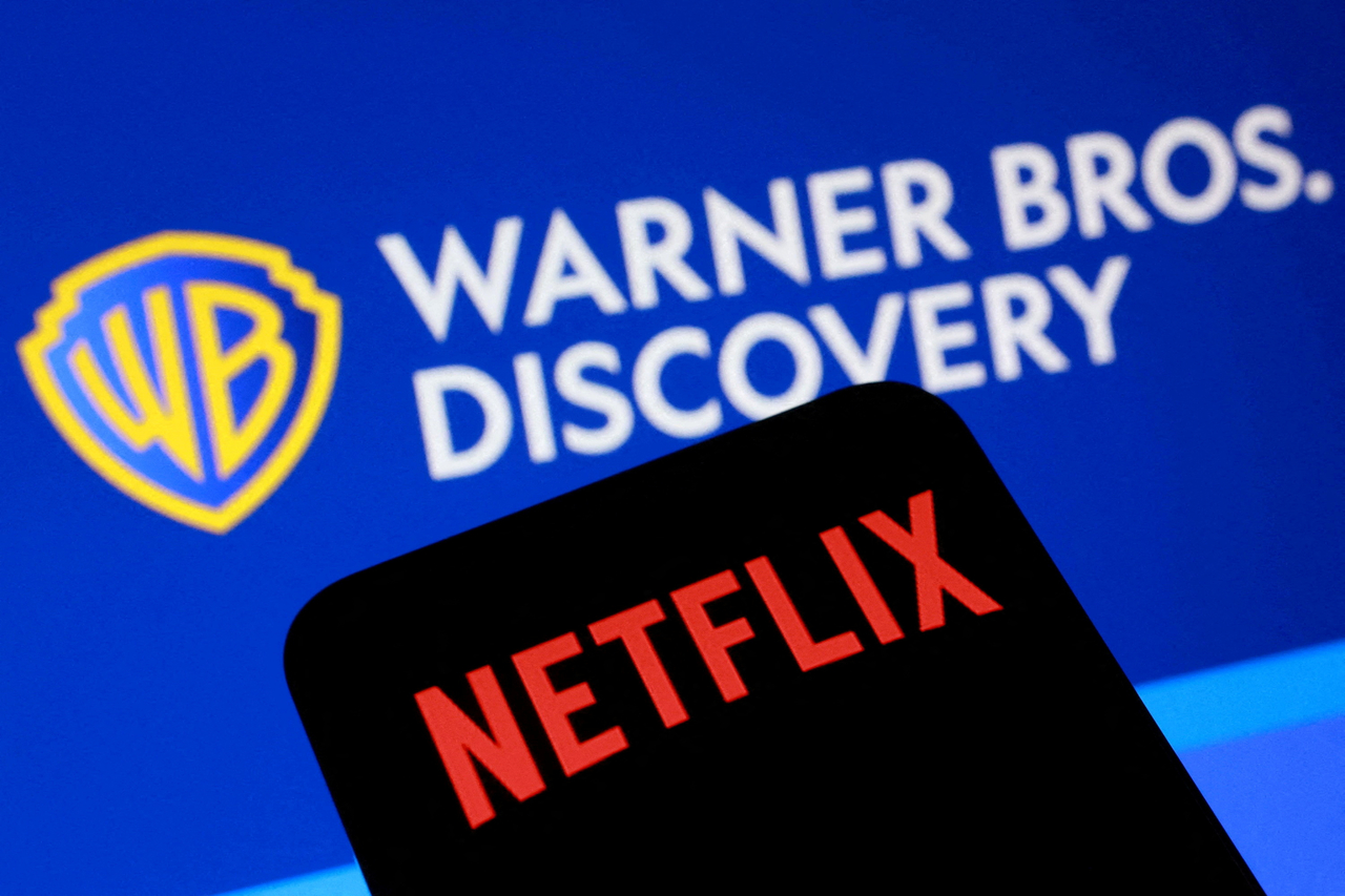 Netflix and Warner Bros Discovery logos (Reuters-Yonhap)