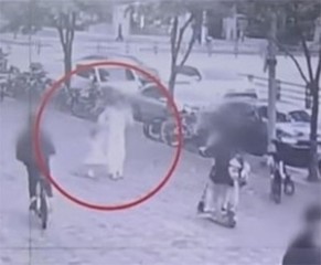 딸 지키던 엄마, 끝내 아이를 알아보지 못했다…인도 위 무법자 킥라니, PM법 막을 수 있을까 [세상&플러스]