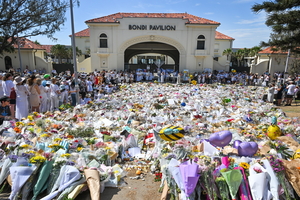 Australia honors Bondi Beach attack victims as PM orders safety review