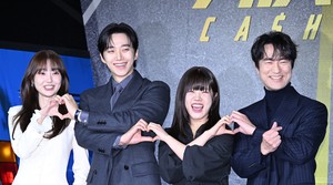 “중요한 건 마음” 이준호, 월급 태워 남 구한다..전무후무 짠내 히어로 ‘캐셔로’[종합]