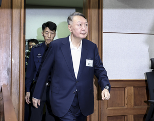 Yoon denies sending drones to N. Korea to justify martial law in hearing on arrest extension