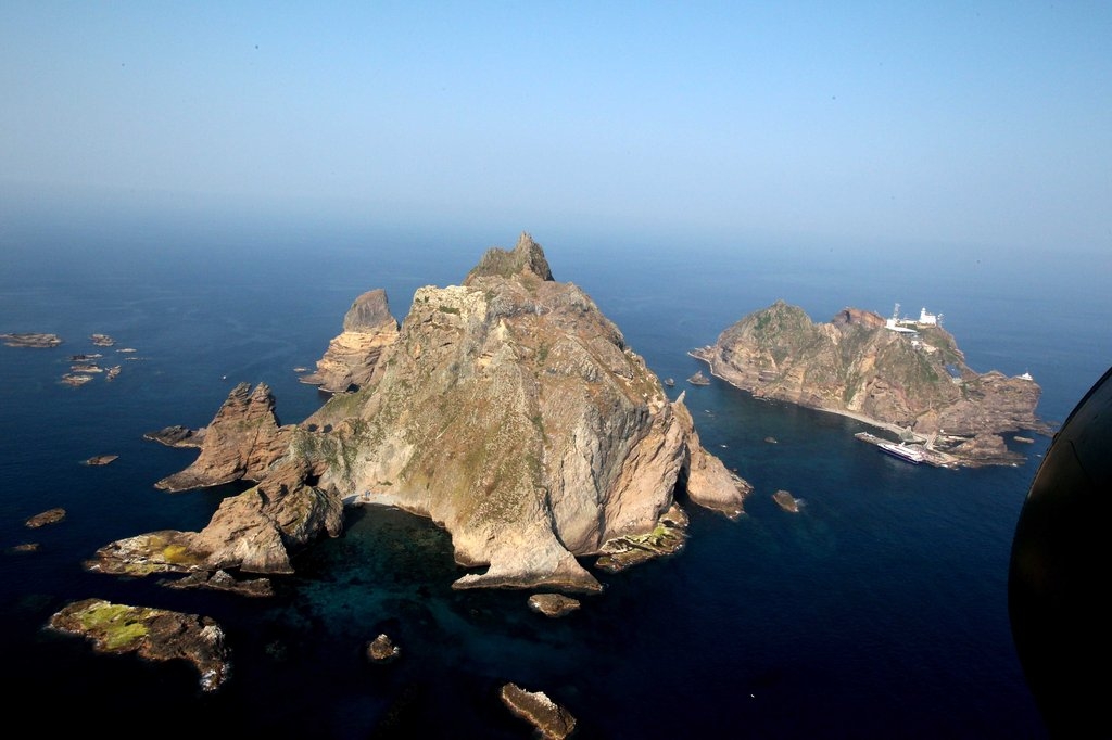This file image shows Dokdo, the country’s easternmost islets in Ulleung-gun, North Gyeongsang Province. (Yonhap)