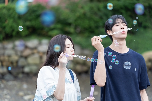 사진=바이포엠스튜디오 제공