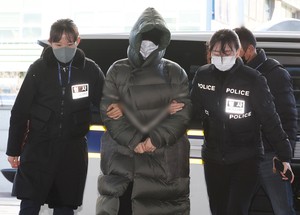 Dairy scion Hwang faces drug charges