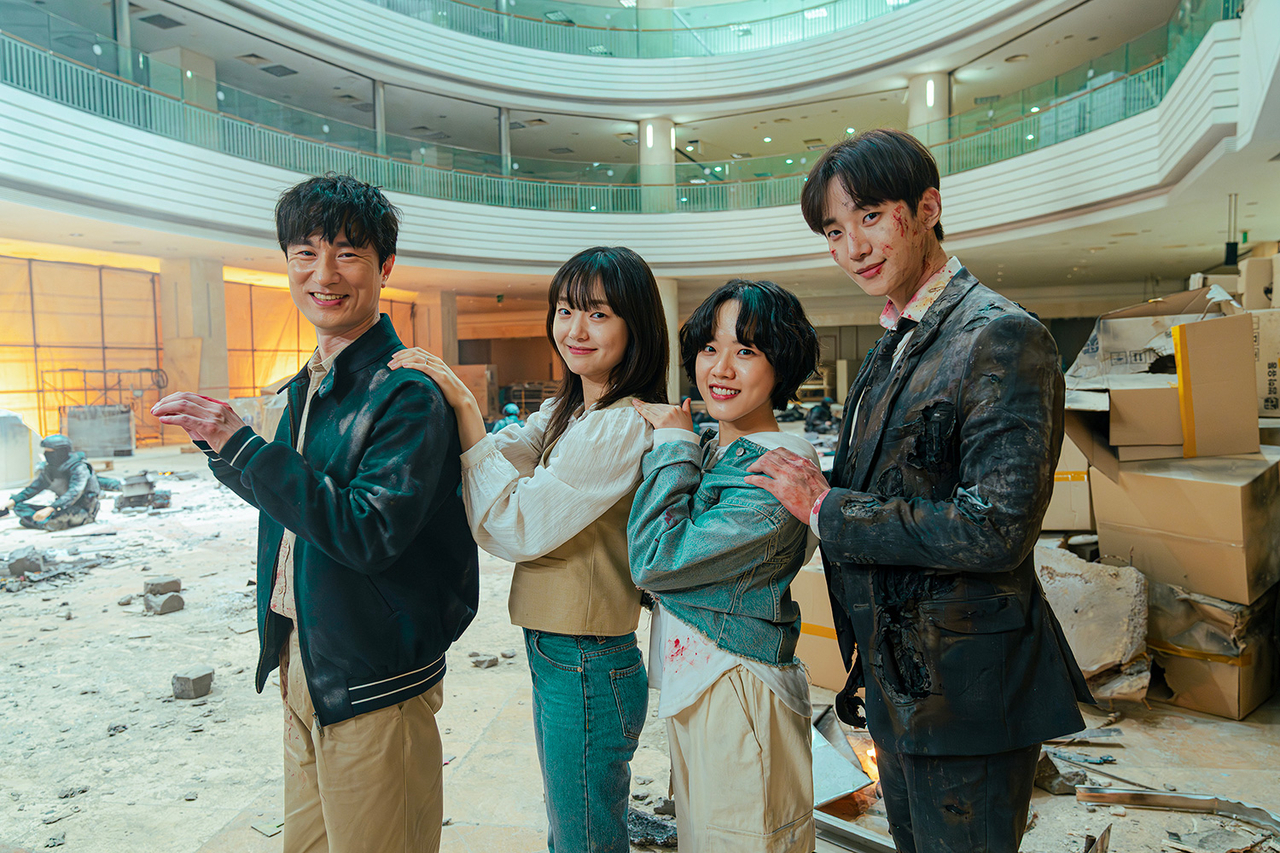 디즈니+ ‘캐셔로’
