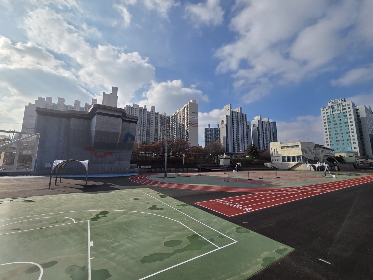 Reopened Dorim Reservoir outdoor sports facility
