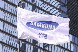 Samsung smashes profit record on memory boom